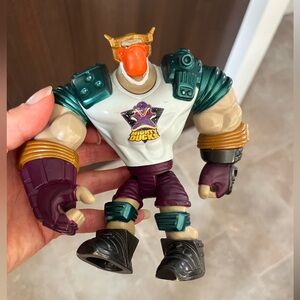 1996 Disney's The Mighty Ducks Puckzooka Grin Action Figure